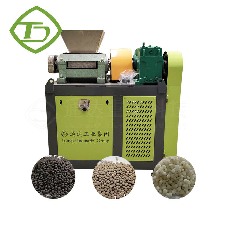 Dwukrotny tłocznik granulatorowy kompaktowy tłocznik granulatorowy nawoz moczowy NPK 5 mm